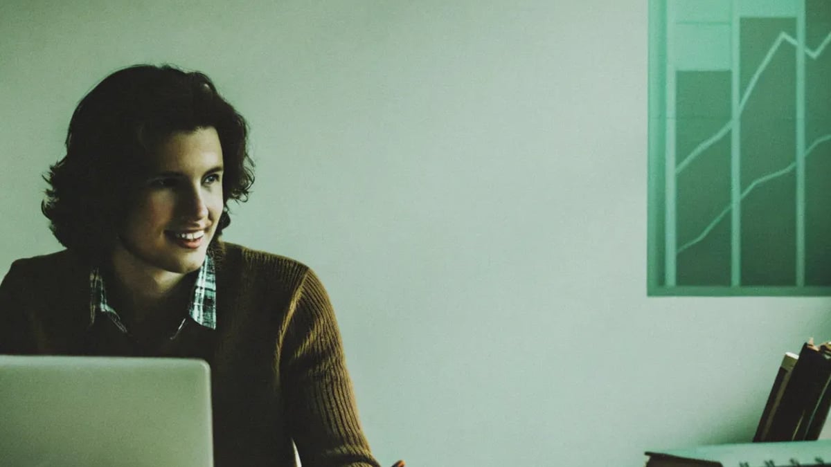 How to Start Investing in Your 20s (Even If You’re Broke)